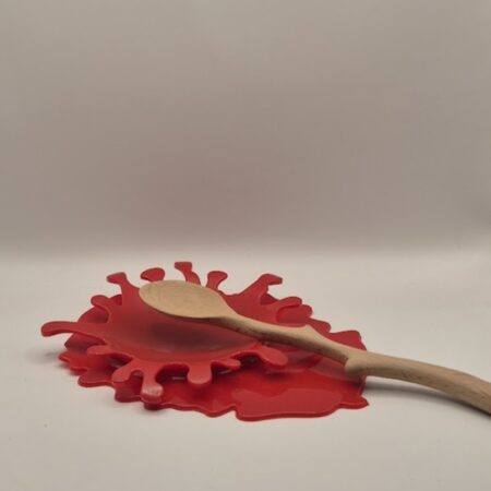 Portacuchara mancha de sangre