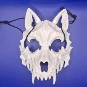 Máscara de hueso monstruoso